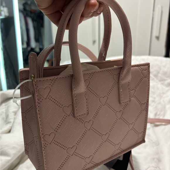 Heart Patterned Pink Handbag - Picture 3 of 5